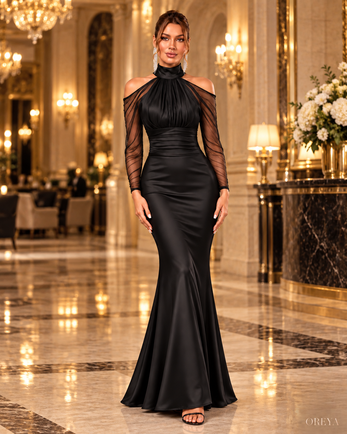 Robe longue SÉLÈNE – Satin noir & manches transparente